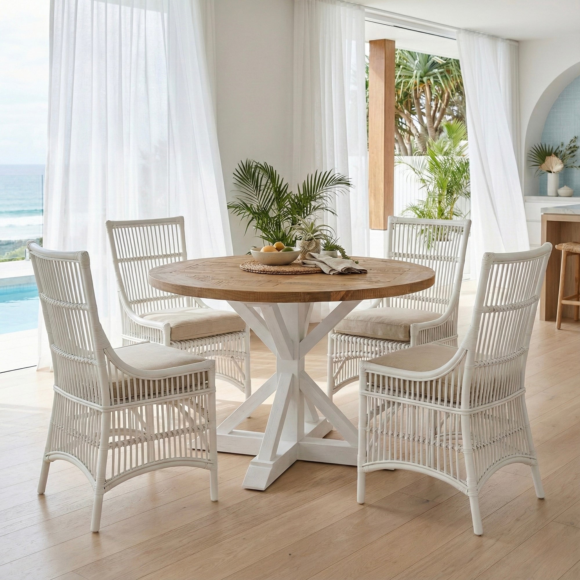 Beach House 1100 Round Dining Table