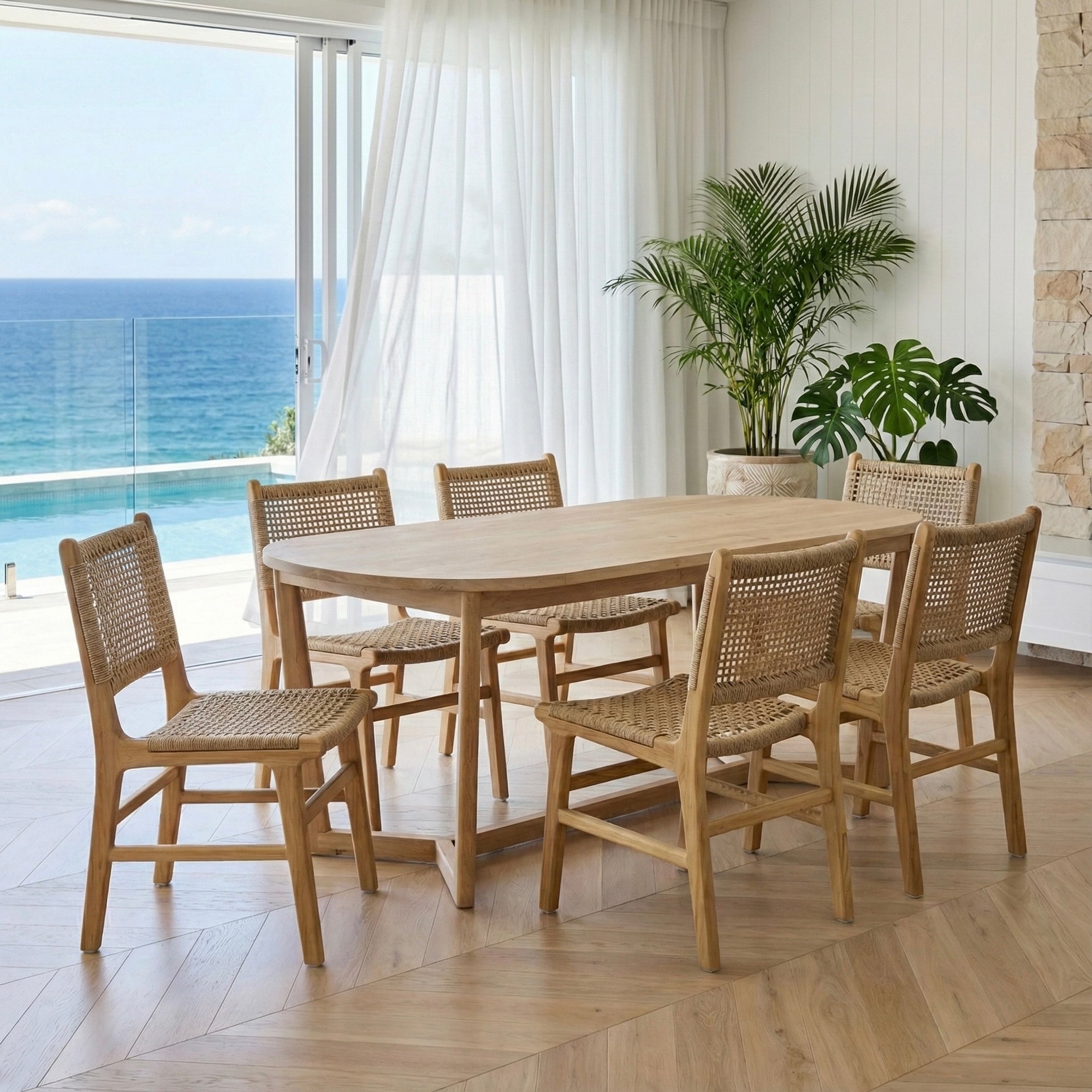 Burleigh 2000 Dining Table