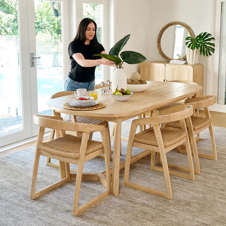 Burleigh 2000 Dining Table