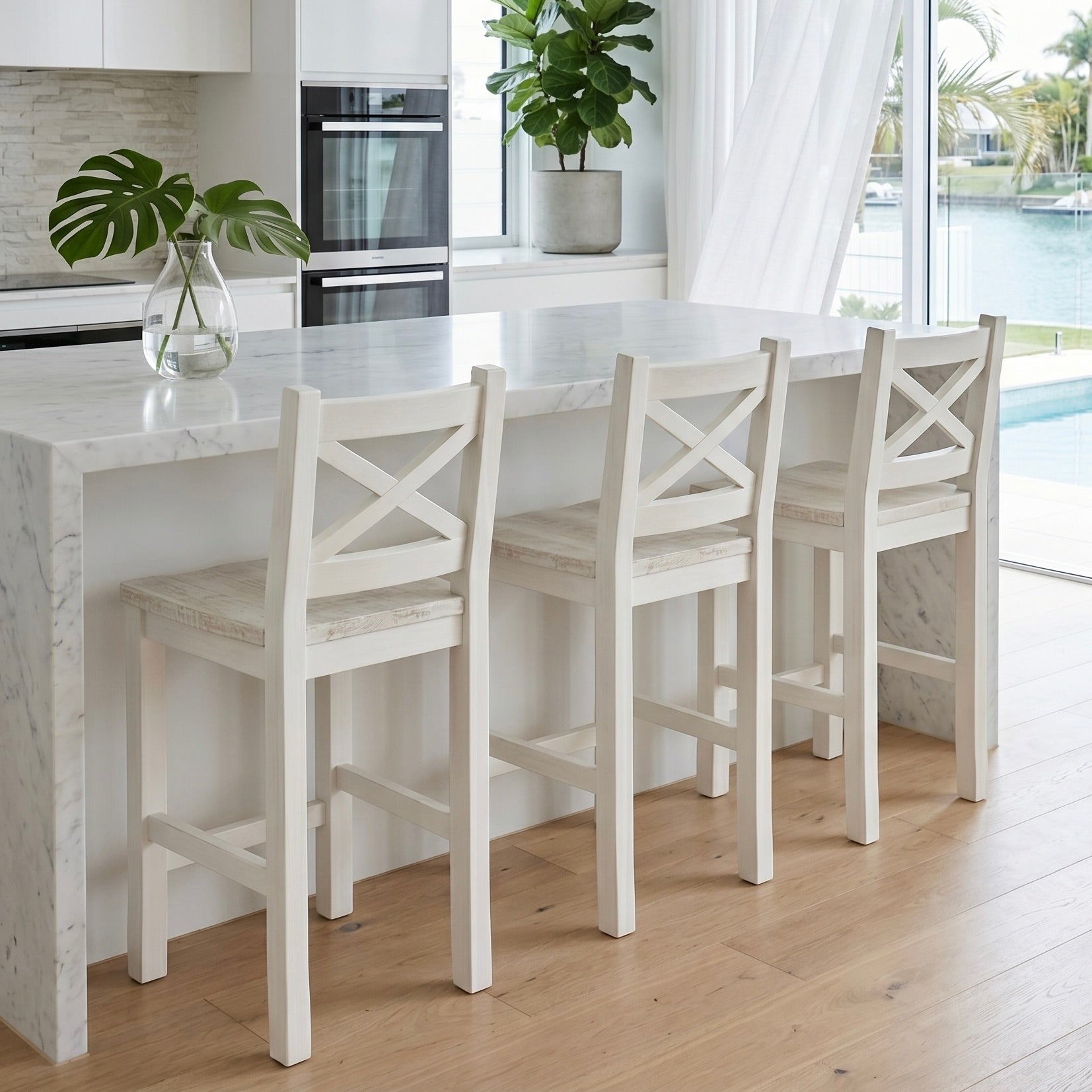 Noosa Breakfast Bar Stool